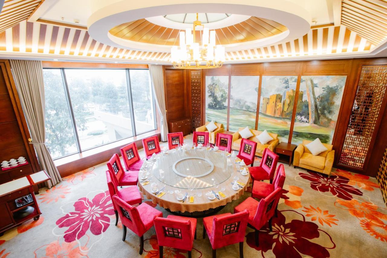 Grand Phoenix Hotel Bắc Ninh Esterno foto
